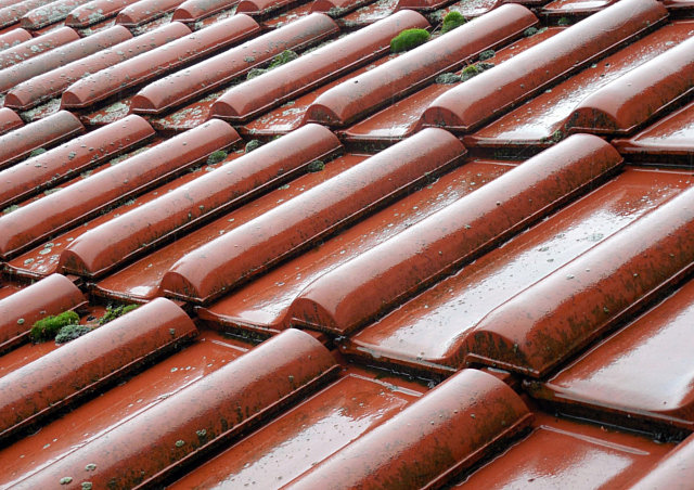 京都市で修理を行う【株式会社京滋リフォーム広】は屋根・外壁のリフォームも可能